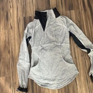 lulu running top